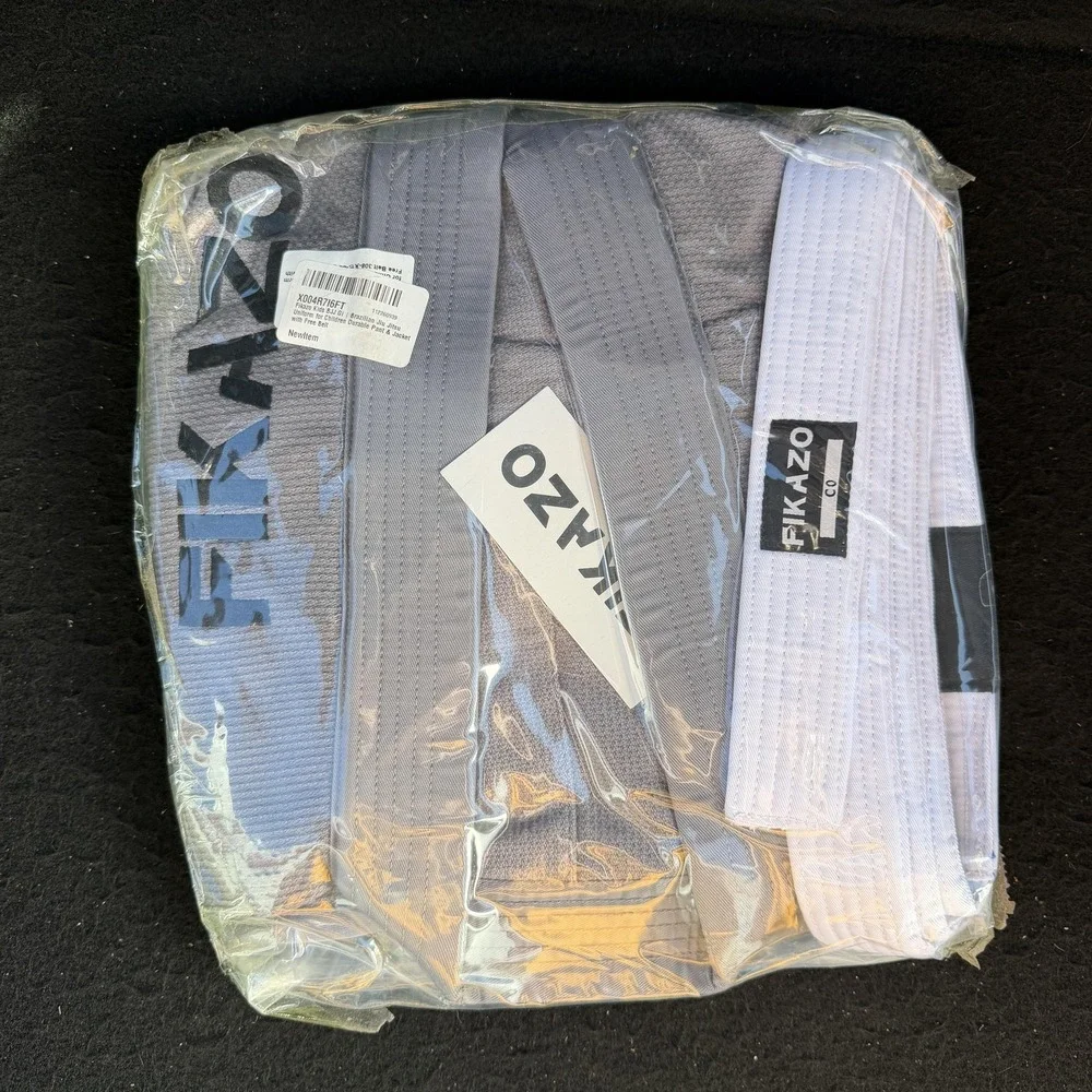 Fikazo Kids BJJ Gi Uniform Boys Brazilian Jiu Jitsu Gray W/‎ White Belt Set